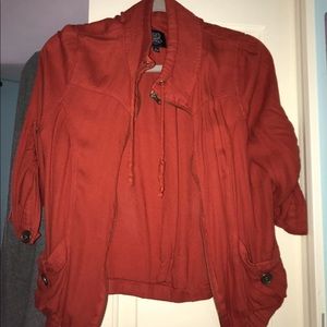 Zip up top